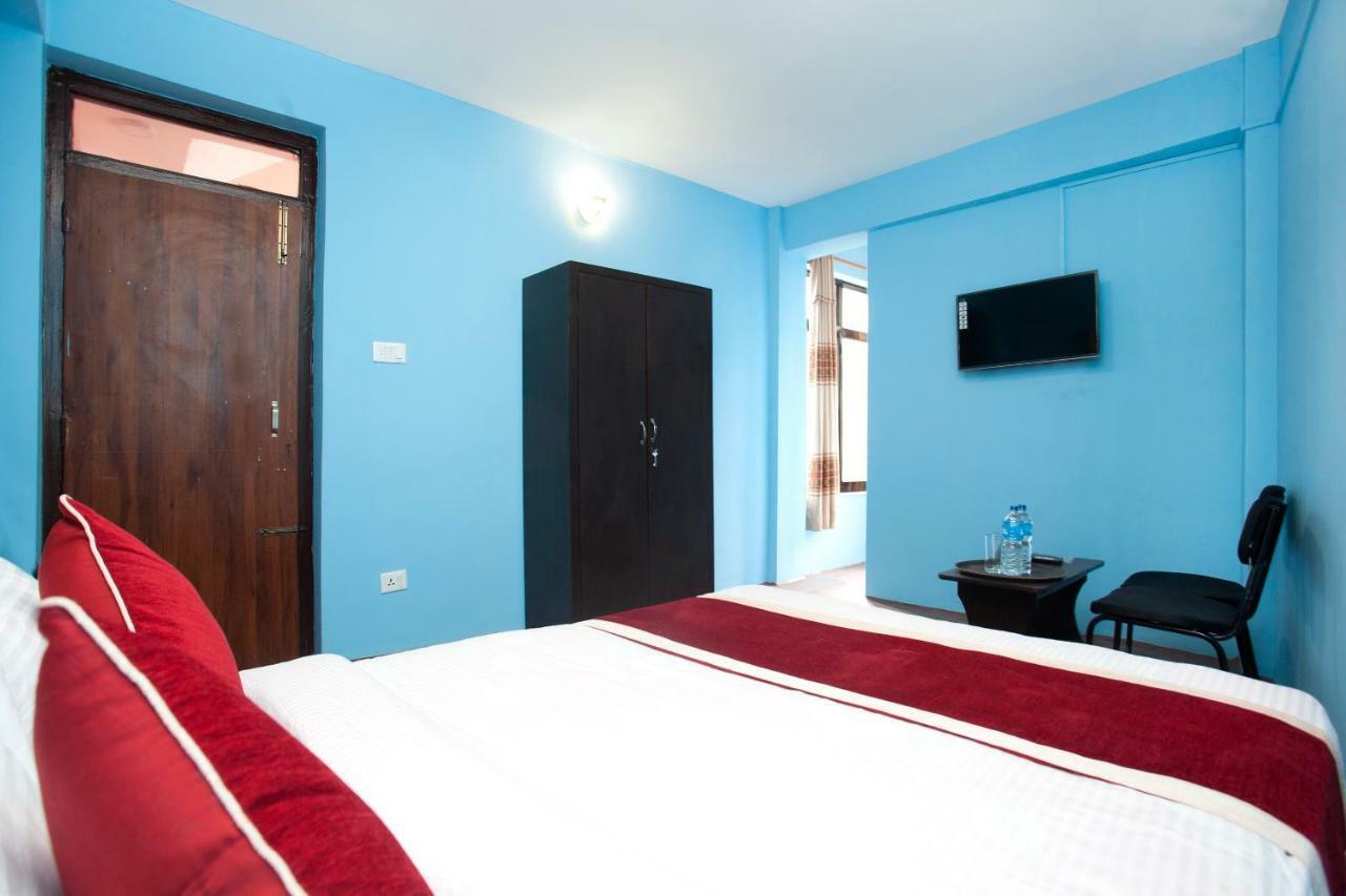 Hotel Crossroads Kathmandu Exterior foto