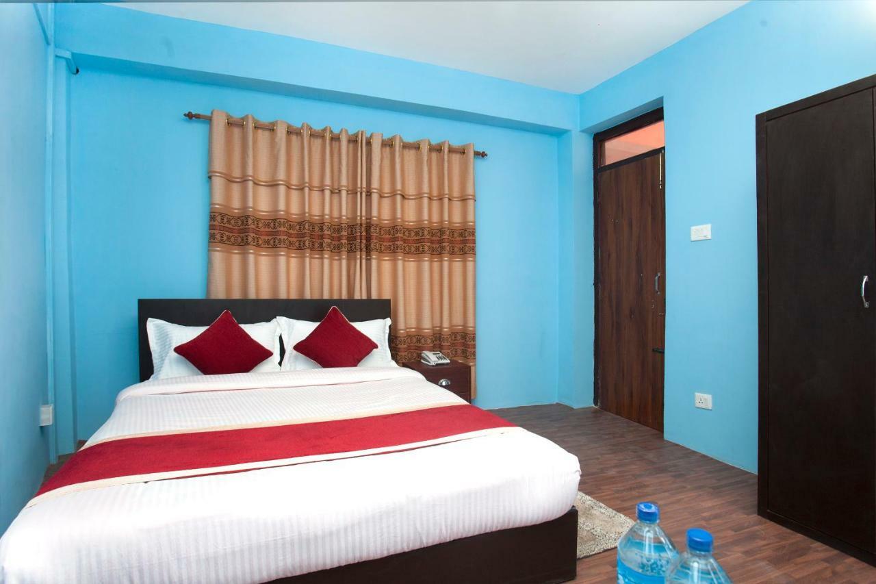 Hotel Crossroads Kathmandu Exterior foto