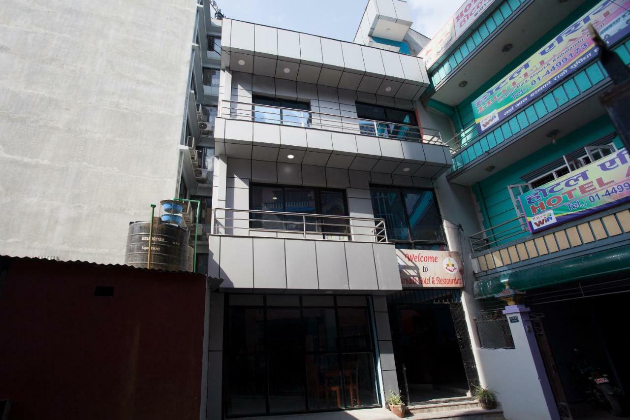 Hotel Crossroads Kathmandu Exterior foto